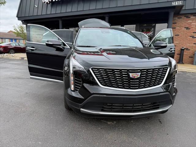 2023 Cadillac XT4 FWD Premium Luxury