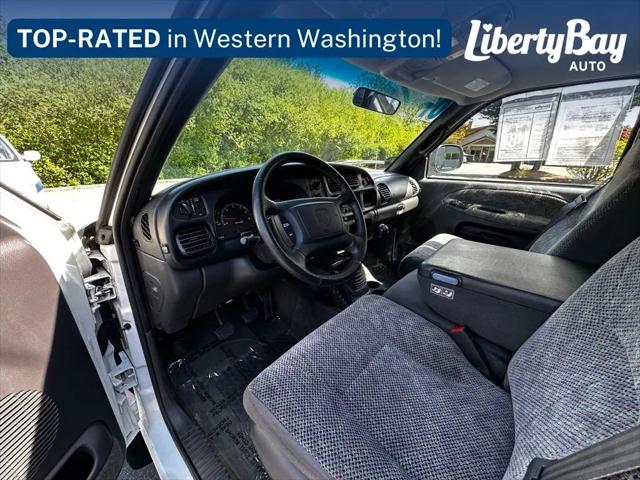 2001 Dodge Ram 1500 Base