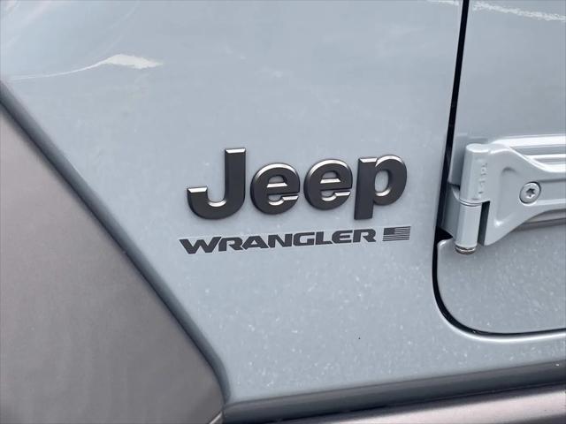 2024 Jeep Wrangler 4-Door Willys 4x4