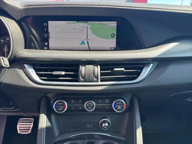 2023 Alfa Romeo Stelvio Veloce AWD