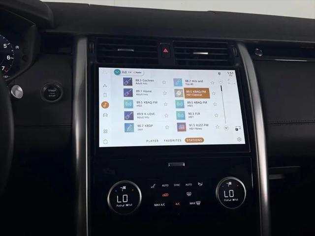 2024 Land Rover Discovery P300 S