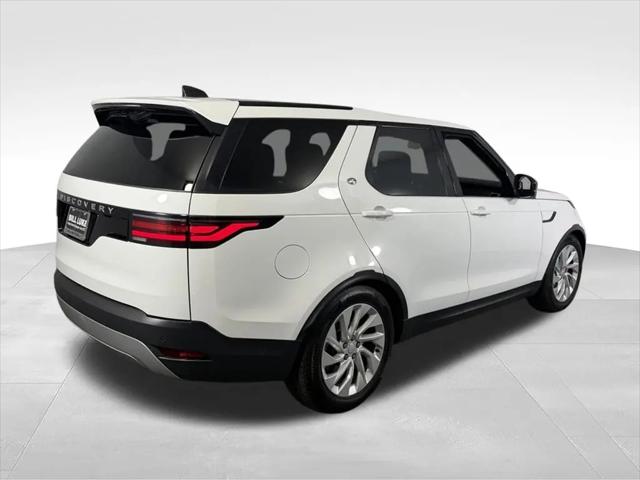 2024 Land Rover Discovery P300 S