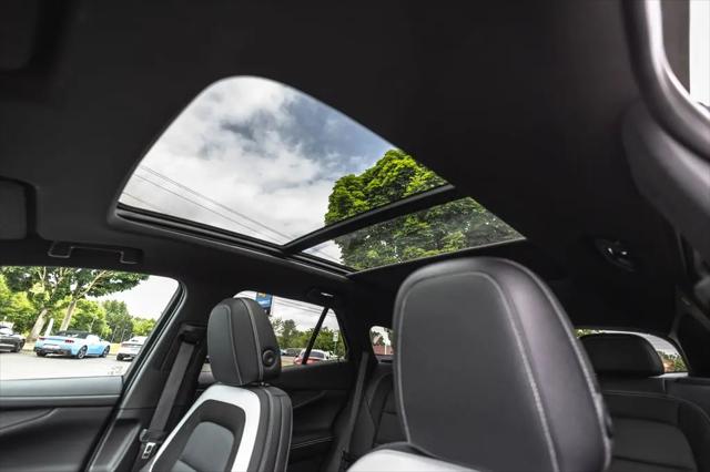 2024 Chevrolet V Blazer eAWD 2LT