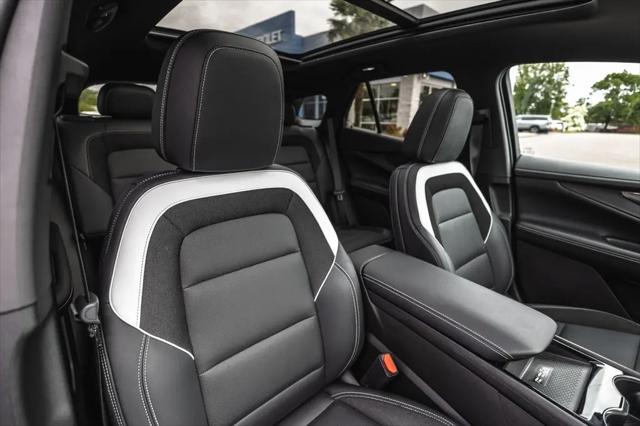 2024 Chevrolet V Blazer eAWD 2LT