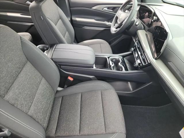 2026 Chevrolet Traverse FWD LT