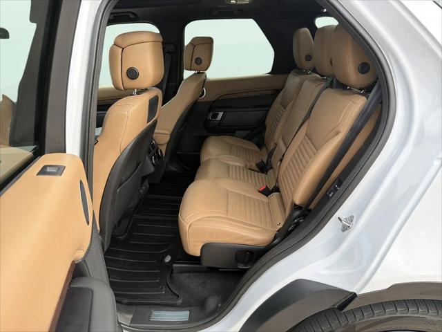 2023 Land Rover Discovery P360 Metropolitan Edition