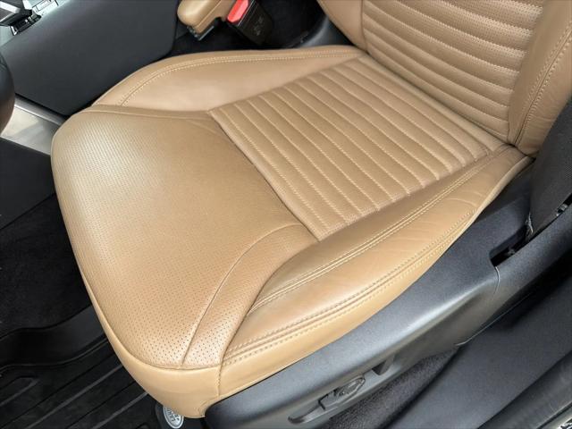 2023 Land Rover Discovery P360 Metropolitan Edition