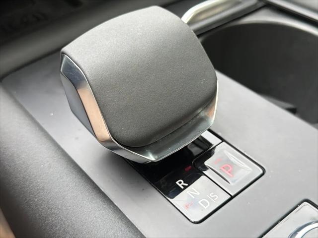 2023 Land Rover Discovery P360 Metropolitan Edition