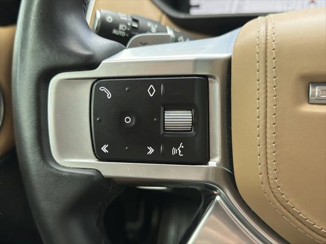 2023 Land Rover Discovery P360 Metropolitan Edition