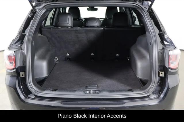 2022 Jeep Compass Altitude FWD