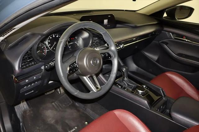 2024 Mazda Mazda3 2.5 S Carbon Edition
