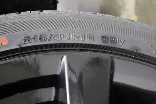 2024 Mazda Mazda3 2.5 S Carbon Edition