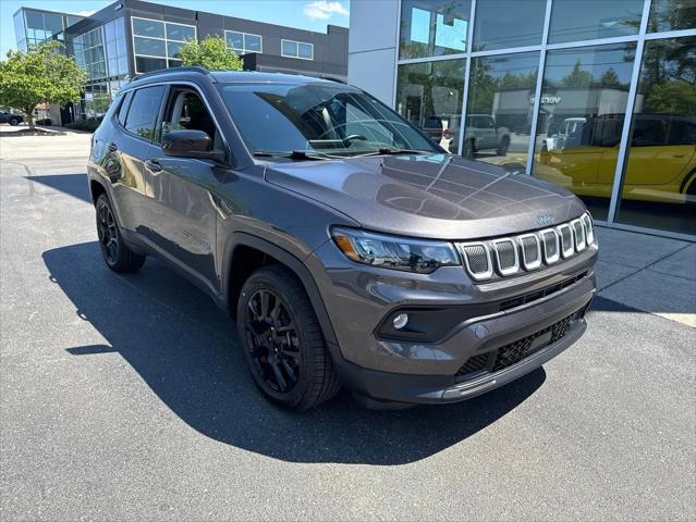 2022 Jeep Compass Latitude Lux 4x4