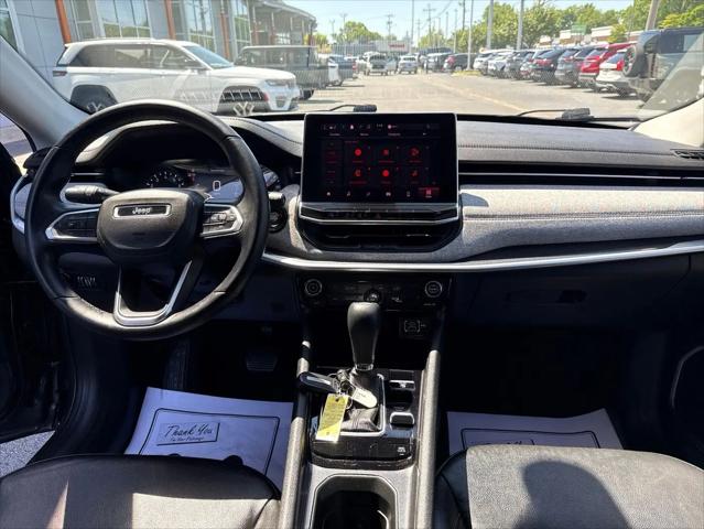 2022 Jeep Compass Latitude Lux 4x4