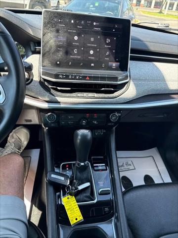 2022 Jeep Compass Latitude Lux 4x4