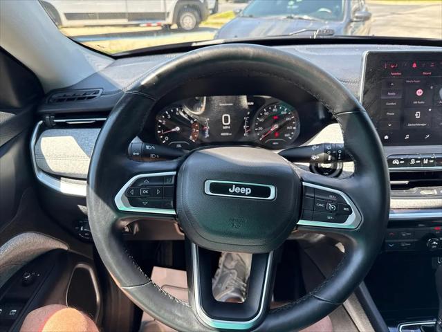 2022 Jeep Compass Latitude Lux 4x4