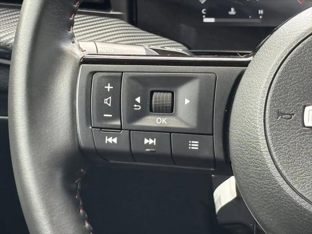 2025 Nissan Kicks SR FWD