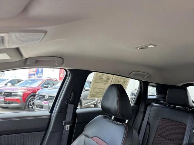 2025 Nissan Kicks SR FWD