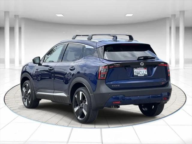 2025 Nissan Kicks SR FWD