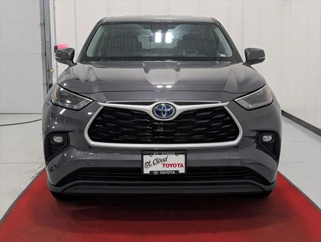 2022 Toyota Highlander Hybrid LE