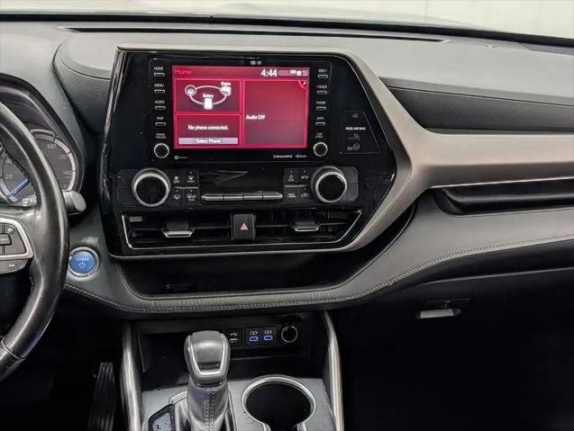 2022 Toyota Highlander Hybrid LE