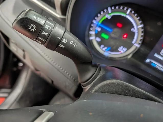 2022 Toyota Highlander Hybrid LE