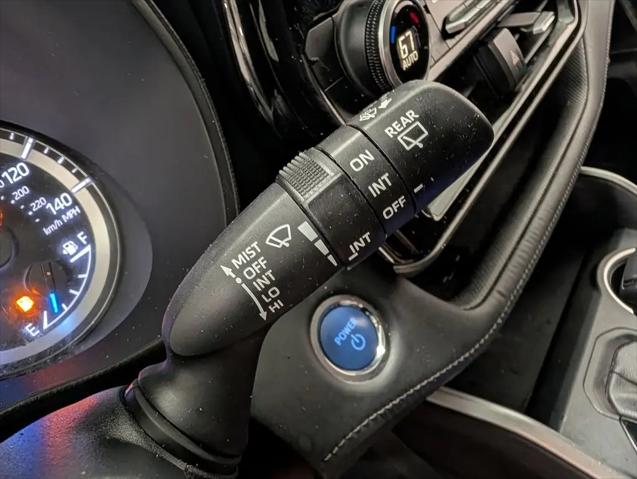 2022 Toyota Highlander Hybrid LE