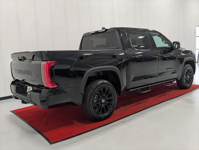 2026 Toyota Tundra Limited CrewMax 5.5' Bed