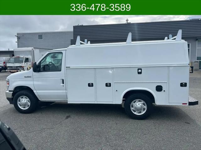 2026 Ford E-350 Cutaway E-350