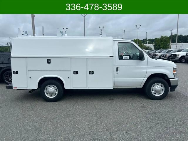 2026 Ford E-350 Cutaway E-350