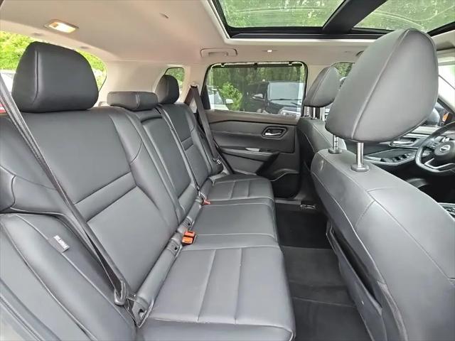 2022 Nissan Rogue SV Intelligent AWD