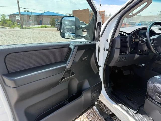 2009 Nissan Titan SE