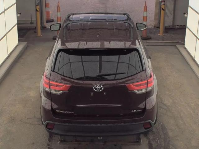 2017 Toyota Highlander LE Plus