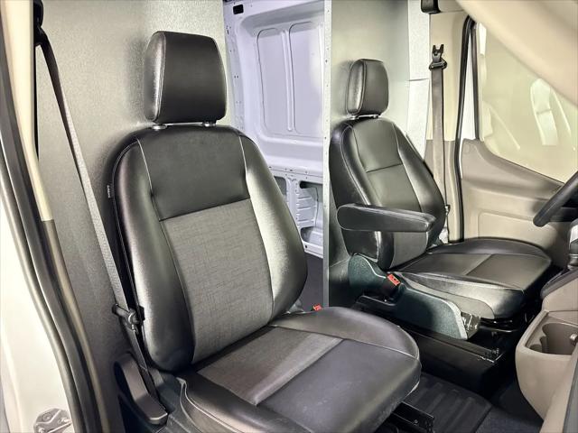 2023 Ford Transit Cargo Van T-350