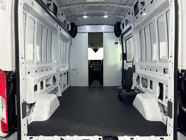 2023 Ford Transit Cargo Van T-350