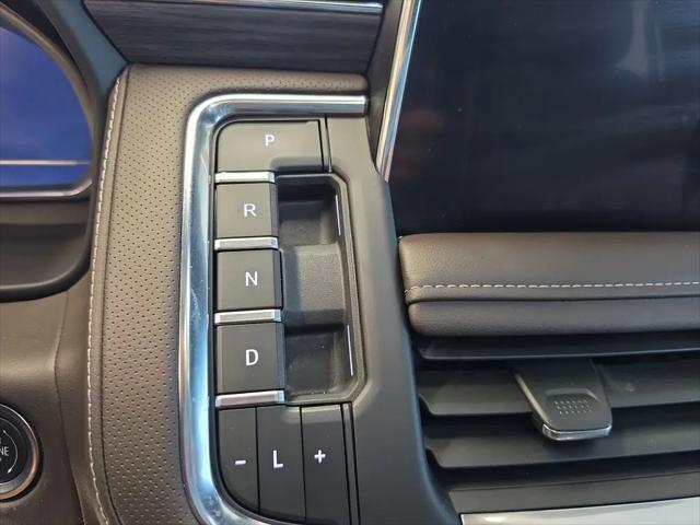 2024 GMC Yukon XL 2WD SLT