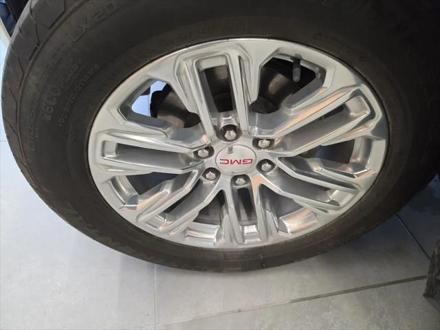 2024 GMC Yukon XL 2WD SLT
