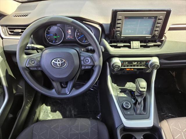 2020 Toyota RAV4 Hybrid XLE
