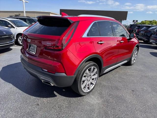 2021 Cadillac XT4 FWD Premium Luxury