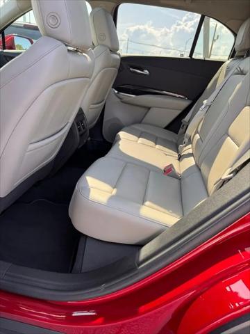 2021 Cadillac XT4 FWD Premium Luxury