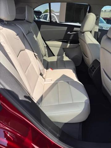 2021 Cadillac XT4 FWD Premium Luxury