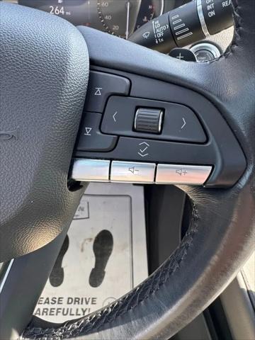 2021 Cadillac XT4 FWD Premium Luxury