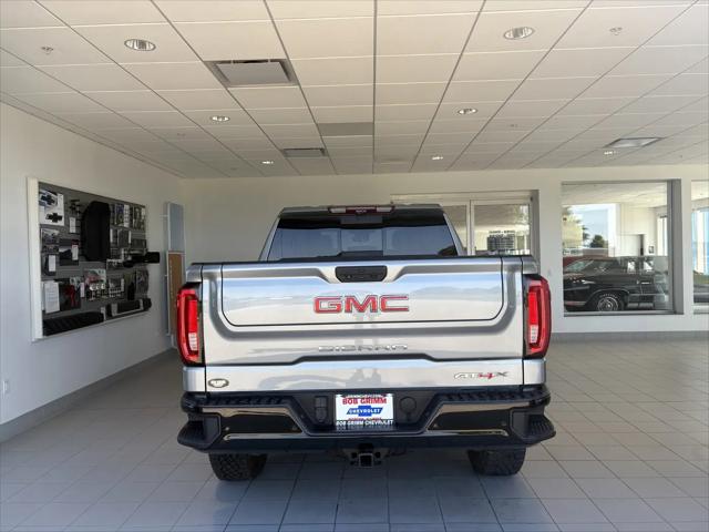 2023 GMC Sierra 1500 4WD Crew Cab Short Box AT4X