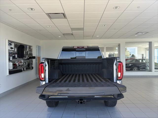 2023 GMC Sierra 1500 4WD Crew Cab Short Box AT4X