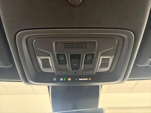 2023 GMC Sierra 1500 4WD Crew Cab Short Box AT4X