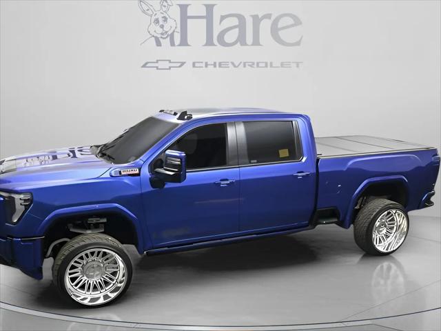 2025 GMC Sierra 2500HD 4WD Crew Cab Standard Bed Denali