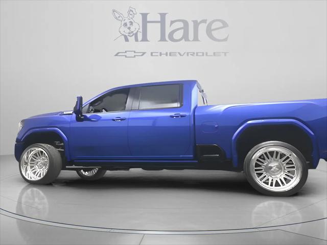 2025 GMC Sierra 2500HD 4WD Crew Cab Standard Bed Denali