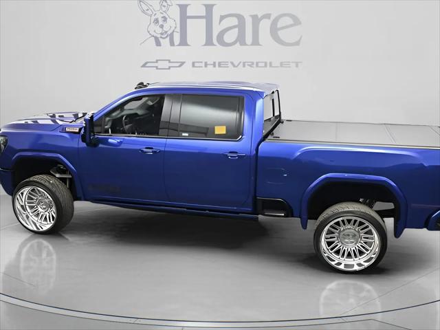 2025 GMC Sierra 2500HD 4WD Crew Cab Standard Bed Denali