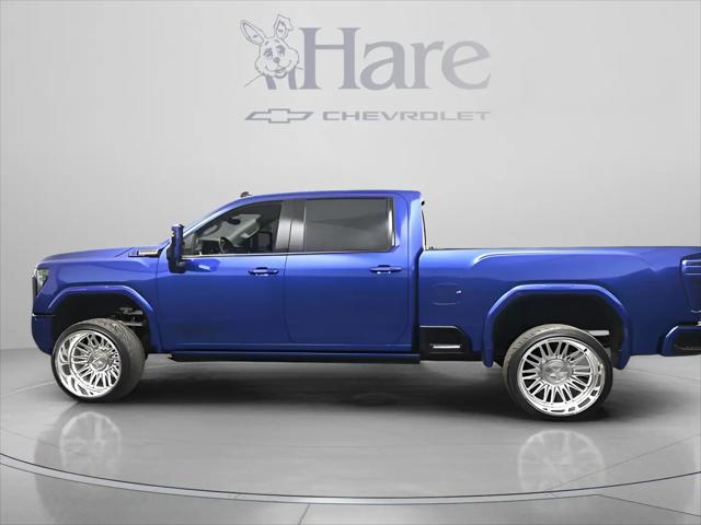 2025 GMC Sierra 2500HD 4WD Crew Cab Standard Bed Denali