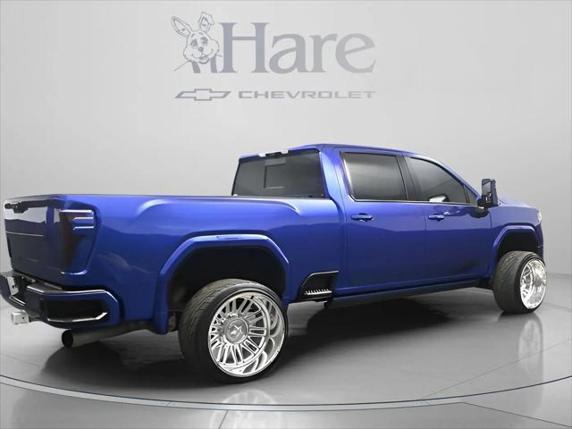 2025 GMC Sierra 2500HD 4WD Crew Cab Standard Bed Denali